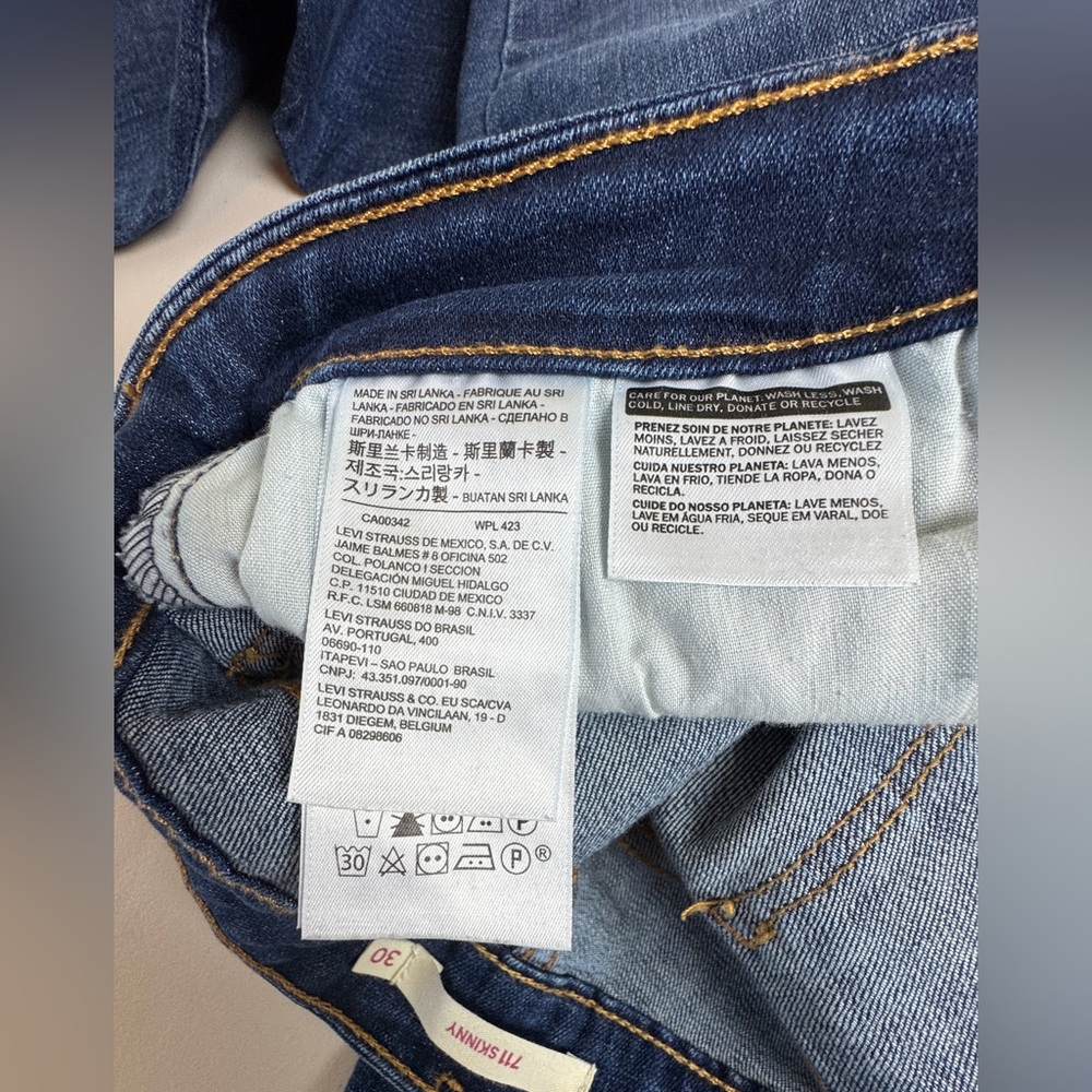 Levi’s 711 Skinny Jeans – Size 30, Like New - Picture 5 of 11